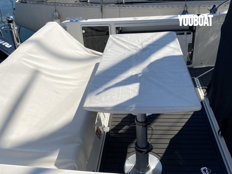 bateau-jeanneau-cap-camarat-90-cc-10066437-yb