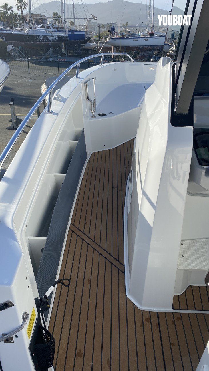 bateau-jeanneau-cap-camarat-90-cc-serie-2-10095236-yb