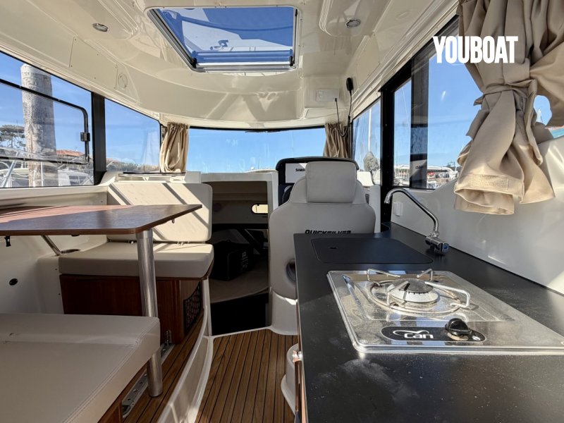 bateau-quicksilver-captur-905-pilothouse-10076690-yb