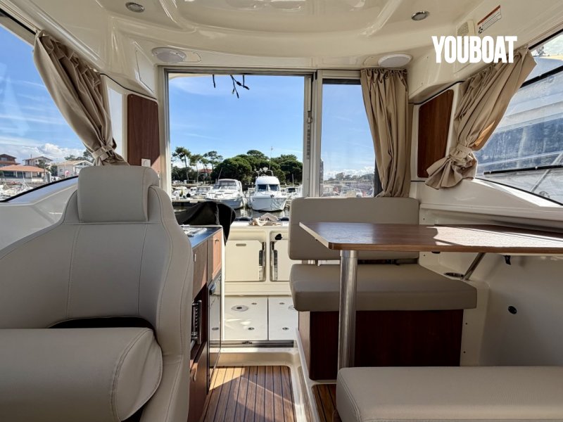 bateau-quicksilver-captur-905-pilothouse-10076701-yb