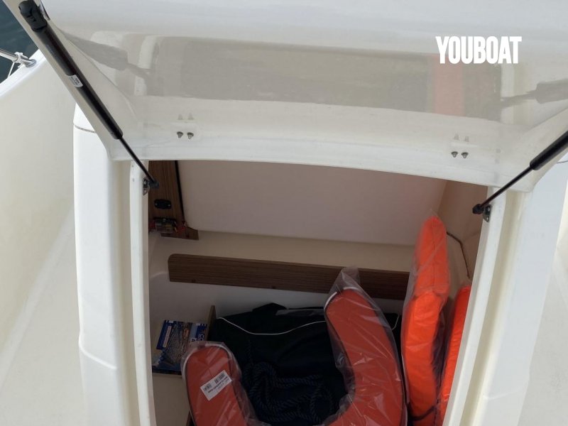 bateau-white-shark-210-cc-origin-10062705-yb